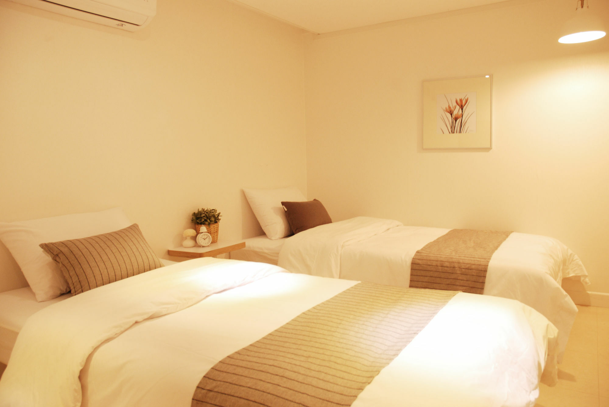 เดอะ เหมย เฮาส์ ฮงแด Hotel โซล ภายนอก รูปภาพ